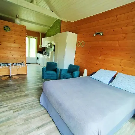 Avec Piscine Et Espace Bien-etre Partages Entre Bordeaux Et Lacanau Ocean (adults Only) *