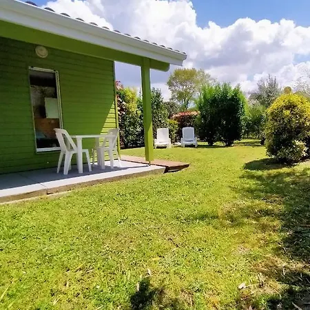 Gite 2 Pers Avec Jardin Entre Bordeaux & Lacanau Ocean (Adults Only)